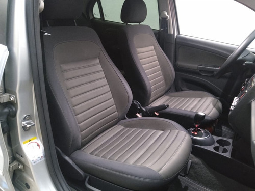 Imagem 9 de 11 de Volkswagen Voyage 1.6 Vht Highline Total Flex I-motion 4p