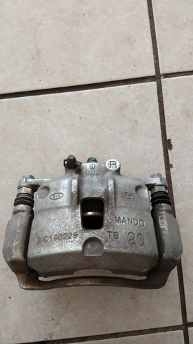 Pinza De Freno De Disco Hyunda I10 2016 Bc140229 Ml311 (Usado)