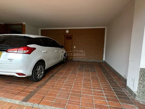 Casa En Venta En San Lucas. Cod V776079