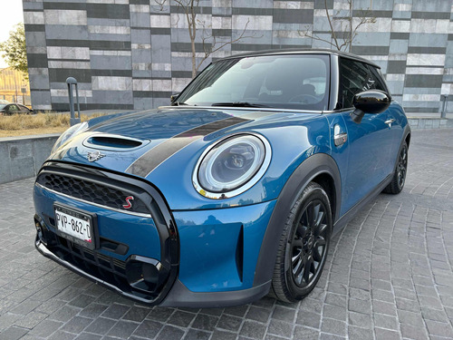 Mini Cooper S Essential 2.0turbo