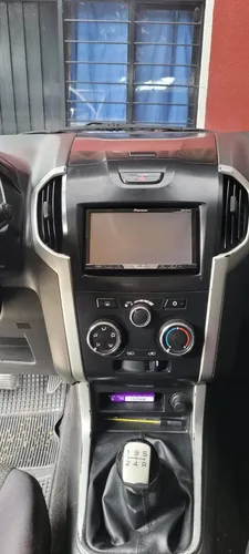 Chevrolet D-max