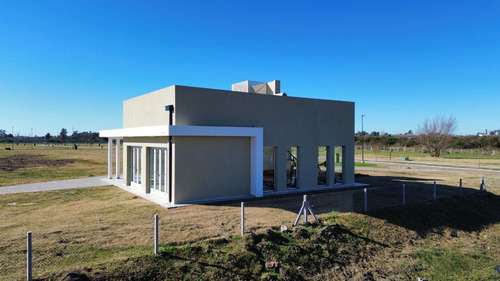 Vendo Terrenos En Las Acacias, Concepción Del Uruguay, Entre Ríos.