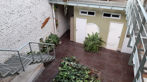 Ph Adaptado Para Uso Comercial, Apto Vivienda - Villa Urquiza- Venta