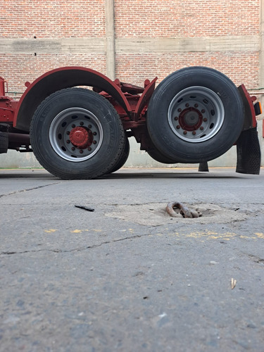 Camión 6x2 Iveco Eurotech E37t