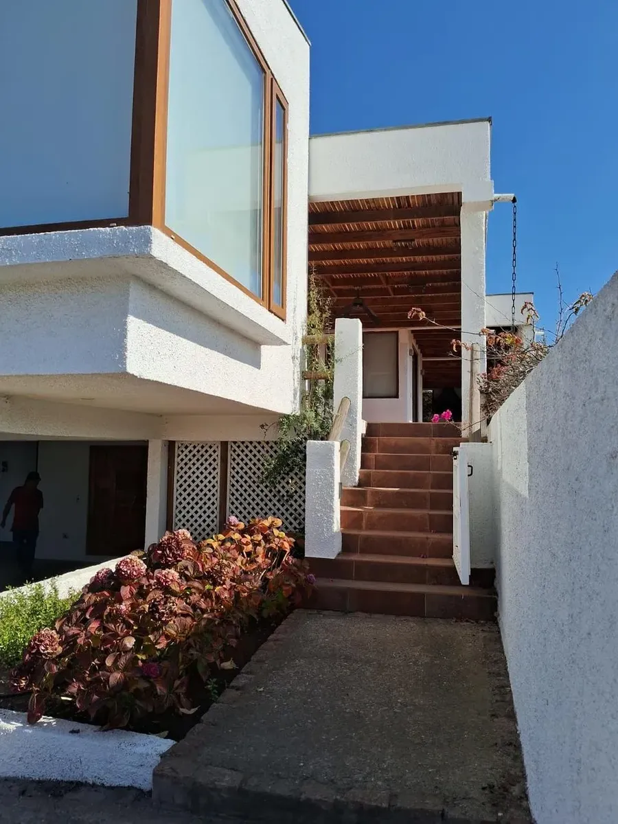 Imagen 3 de 29 de Se Vende Gran Casa En Exclusivo Condominio En Marbella