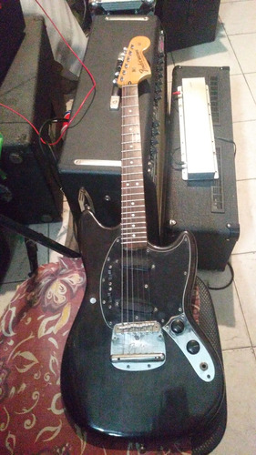 Fender Mustang Guitarra