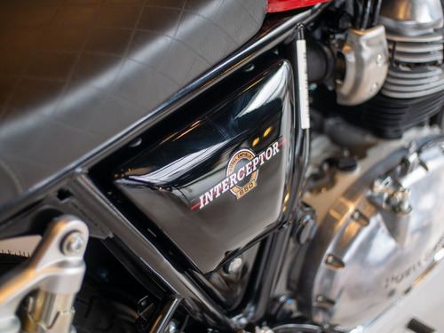 Imagen 11 de 24 de Royal Enfield Interceptor 650 Sunsetstrip Entrega Inmediata