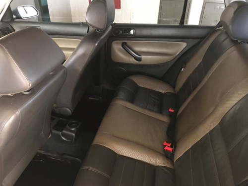 Volkswagen Golf 1.6 Sportline Total Flex 5p