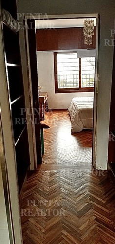 Penthouse En Edificio 2 Plantas, Vista Mar, Terrazas 65 M, 1 Suite, 1 Con Gran Baño, Lavarropa, Cocina Integrada, Supervistas Rambla Veleros - Ref: 245