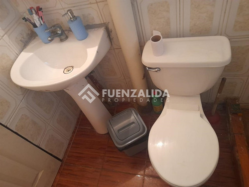Departamento En Venta De 1 Dorm. En Talagante