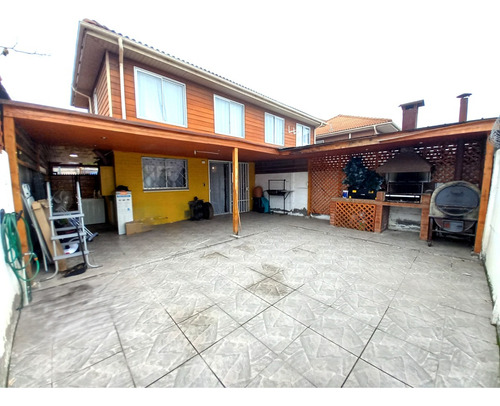Casa En Excelente Barrio De Puente Alto