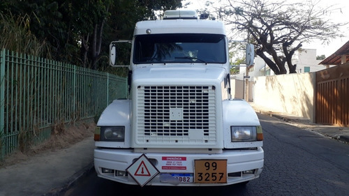 Imagem 2 de 7 de Volvo Edc 360