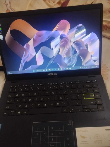 Laptop Asus (Usado)