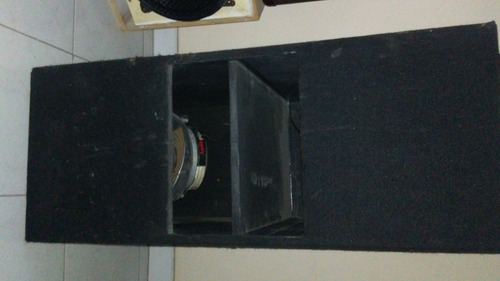 Imagen 1 de 2 de Cajon De Sonido Para Carro Con 2 Wofer 12 Pulgadas