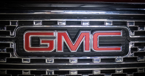 GMC Acadia 3.7 Denali At