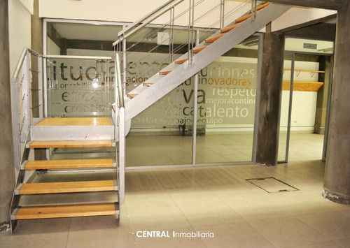 Oportunidad Única Edificio Comercial En Venta | 4 Niveles |recta De Cholula| Vistas Panorámicas