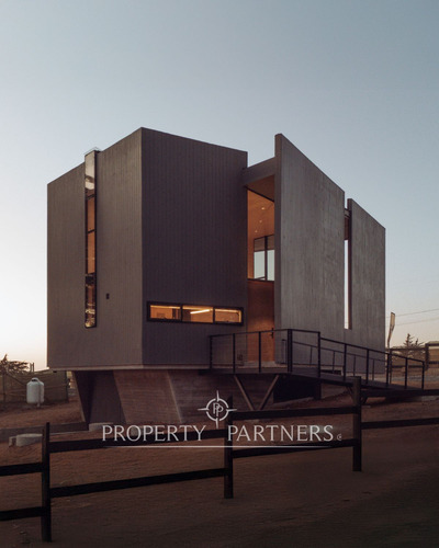 Pichilemu, Casa Nueva En Condominio Con Vista Al M...