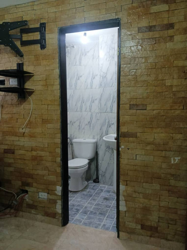 Apartamento En Residencias Gardenias Valle Arriba