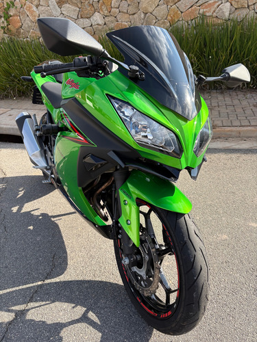Kawasaki Ninja 300