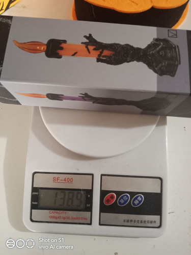Lámpara Led En Forma De Candelabro Con Diseño De Calaveras Y