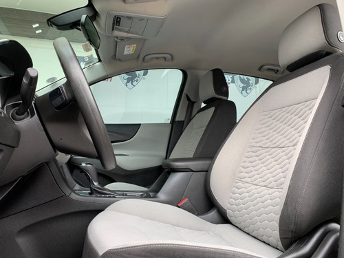 Imagen 10 de 14 de Chevrolet Equinox 2018