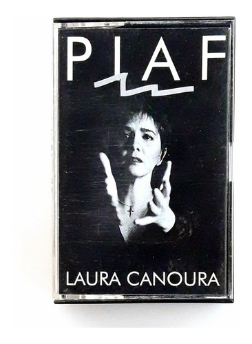 Casete  Laura Canoura  Piaf   Oka (Reacondicionado)