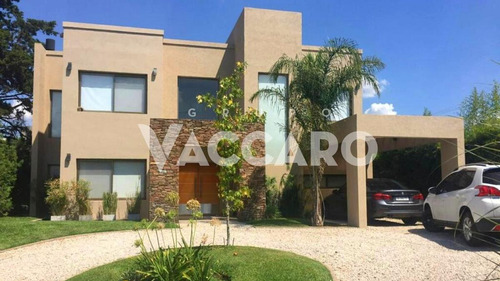 Imagen 1 de 3 de Casa Venta Barrio Privado Haras Maria Victoria