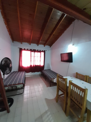 Departamento 2 Ambientes En Zona Céntrica San Clemente Del Tuyú, 4 Cuadras De La Playa, 5 Del Centro Y 6 Del Vivero