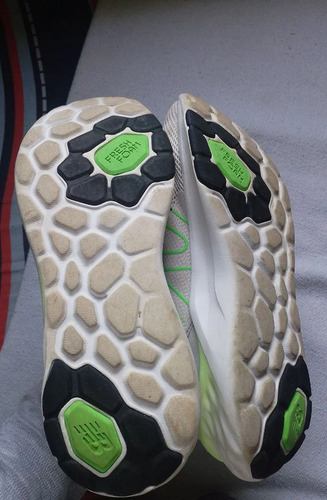 Tênis New Balance Fresh Foam Roav N44 Usado (Usado)
