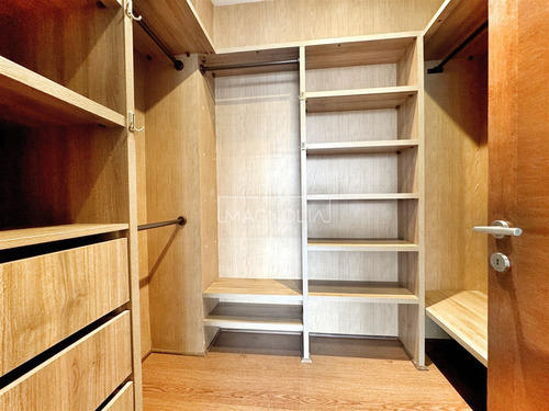 Departamento En Venta De 4 Dorm. En Lo Barnechea