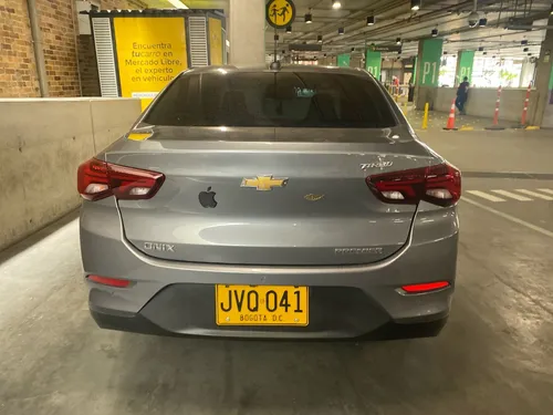 Chevrolet Onix 1.0T Premier Sedan At