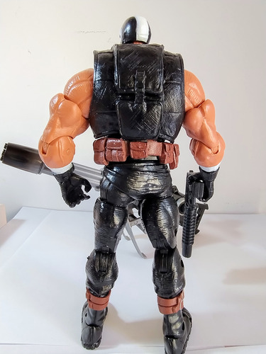 Figura Crossbone De 16 Cm Con Accesorios Loose
