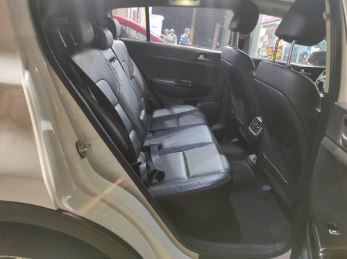 Imagem 16 de 19 de Kia Sportage 2018 2.0 Ex 4x2 Flex Aut. 5p