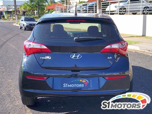 Imagem 5 de 8 de Hyundai Hb20 Comfort 1.6 Preto 2016