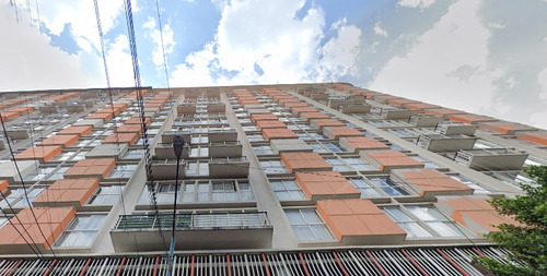 Departamento En Venta Con Excelente Ubicación