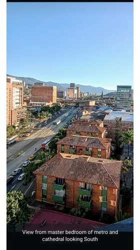 Amplio Apartamento Con Excelente Ubicacion En Medellin La Candelaria