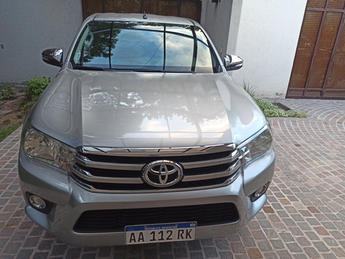 Toyota Hilux 2.8 Cd Srv 177cv 4x2 2016