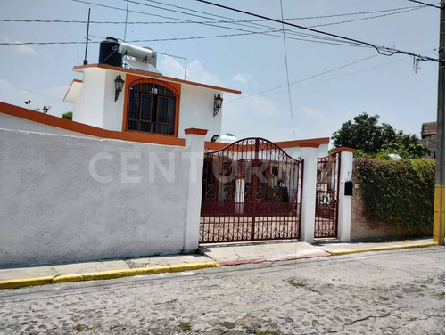 Casa En Venta, En Temixco, Morelos.