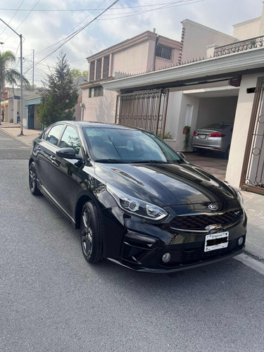 Kia Forte 2.0 L Mt