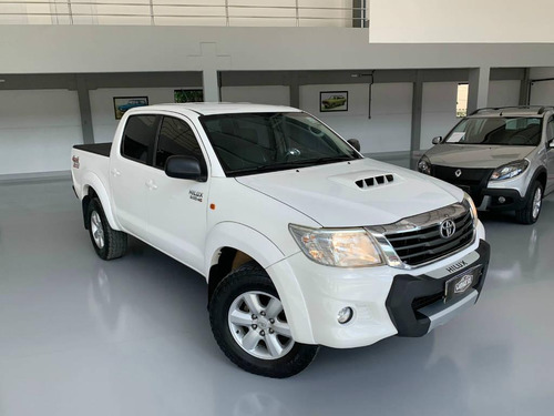 Imagem 3 de 15 de Toyota Hilux Cd 4x4 Sr
