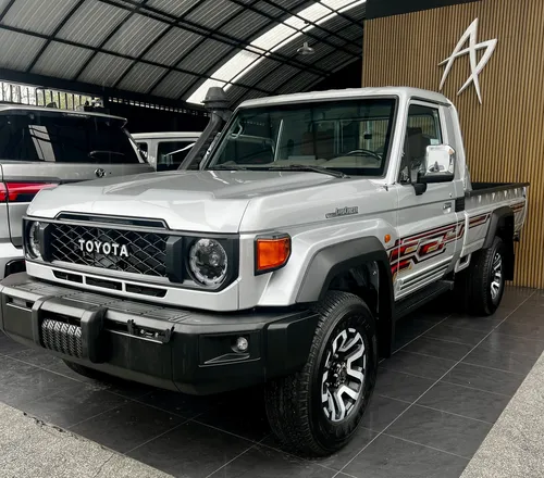 Toyota Land Cruiser Gdj79l