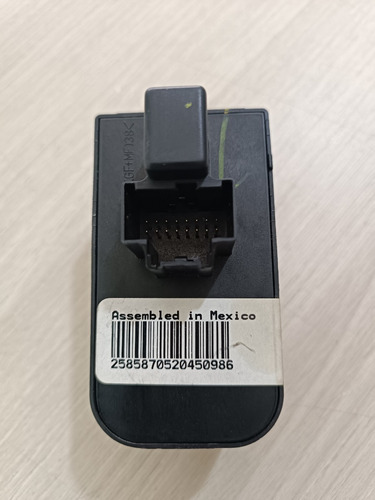 Imagen 3 de 3 de Interruptor De Luz Silevardo Tahoe Avalanche (gm)