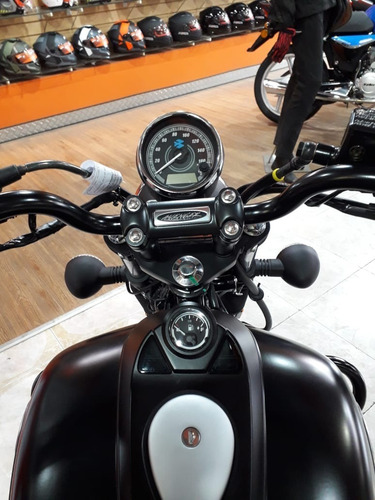 Imagen 2 de 7 de Bajaj Avenger Street 220 Okm Tamburrino Motos