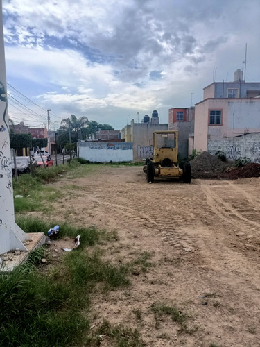 Se Renta Terreno 533 Metros Eje Norponiente Manuel Jcultier