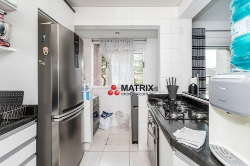 Ótimo Apartamento Com 2 Dormitórios À Venda, 60 M² Por R$ 269.000 - Capão Raso - Curitiba/pr - Ap6698