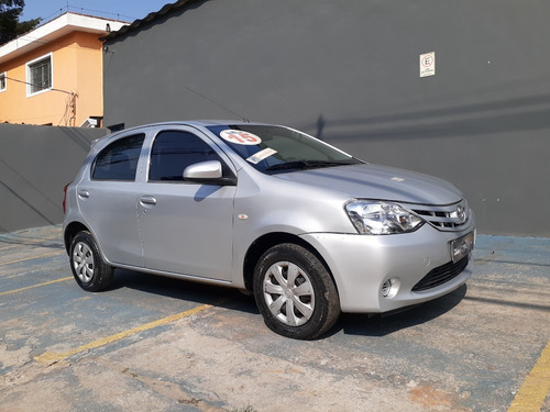 Imagem 2 de 12 de Toyota Etios 1.3 X Completo Ótimo Estado 2015 $ 39900
