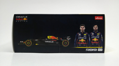 Oracle Red Bull F1 Checo Perez De Coleccion Escala 1/24 Color Negro