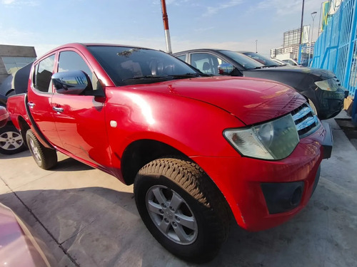 Mitsubishi L200 2.5 D/c Td Work Cr Mt 4x2 Diesel 2014