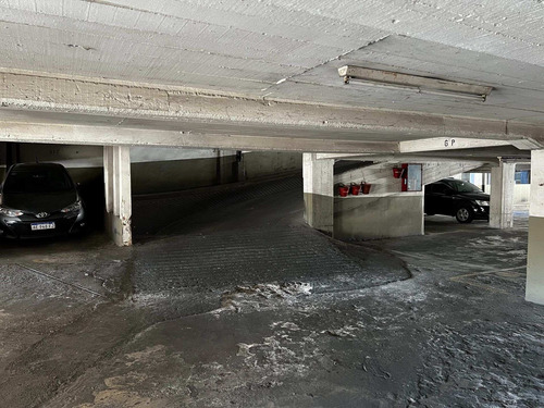 Imagen 6 de 11 de Venta Cochera Microcentro