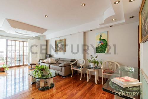 Venta Departamento 4 Ambientes Con Dependencia En Flores Sobre Avenida Avellaneda